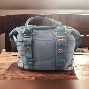 Women's Large Robin Blue Shoulder Bag Silver Hardware Lots of Storage